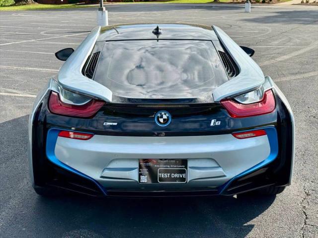 2015 BMW i8 Base