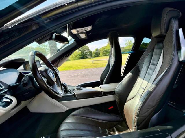 2015 BMW i8 Base