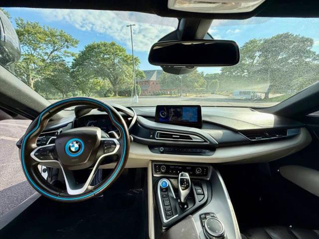 2015 BMW i8 Base
