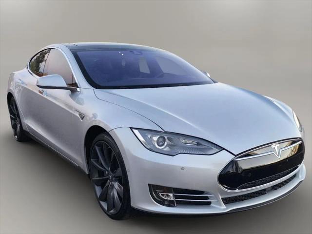 2014 Tesla Model S P85