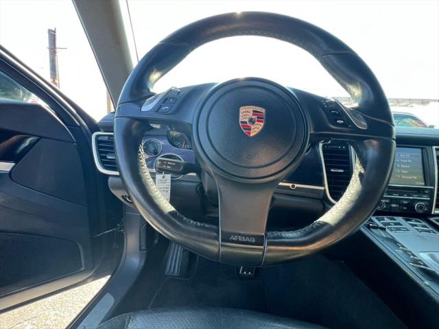 2011 Porsche Panamera 4