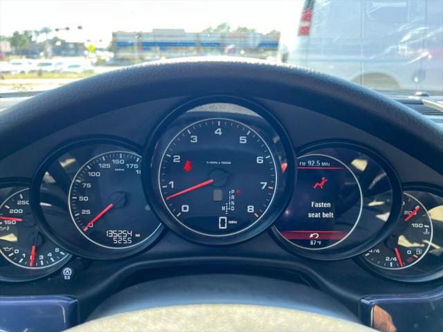 2011 Porsche Panamera 4