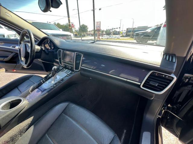 2011 Porsche Panamera 4
