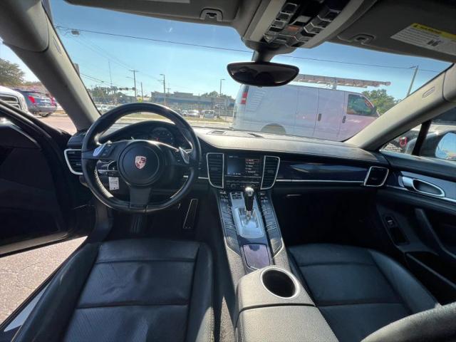 2011 Porsche Panamera 4