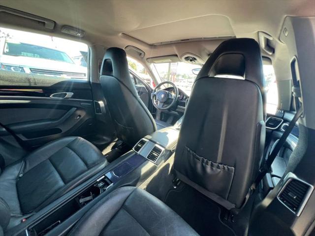 2011 Porsche Panamera 4