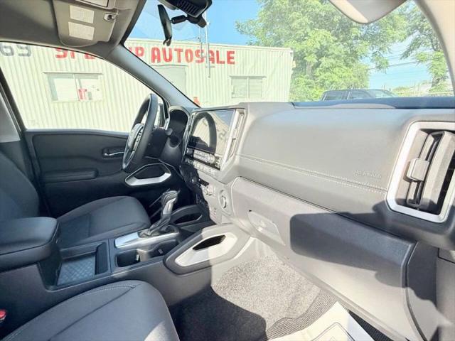 2025 Nissan Frontier Crew Cab SV 4x2