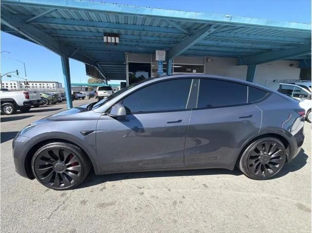 2022 Tesla Model Y Performance Dual Motor All-Wheel Drive