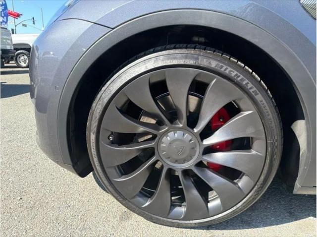 2022 Tesla Model Y Performance Dual Motor All-Wheel Drive