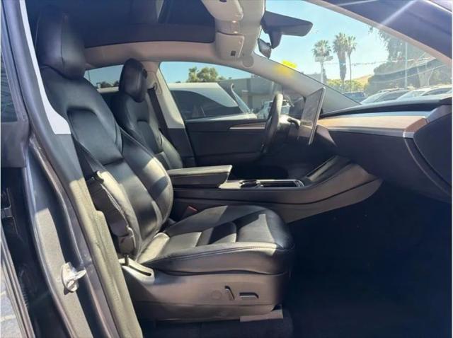 2022 Tesla Model Y Performance Dual Motor All-Wheel Drive