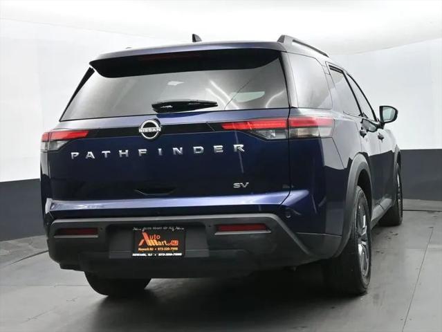 2024 Nissan Pathfinder SV FWD