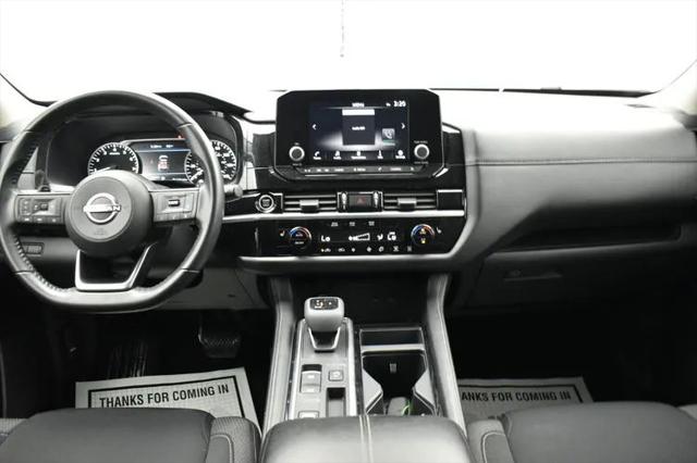 2024 Nissan Pathfinder SV FWD