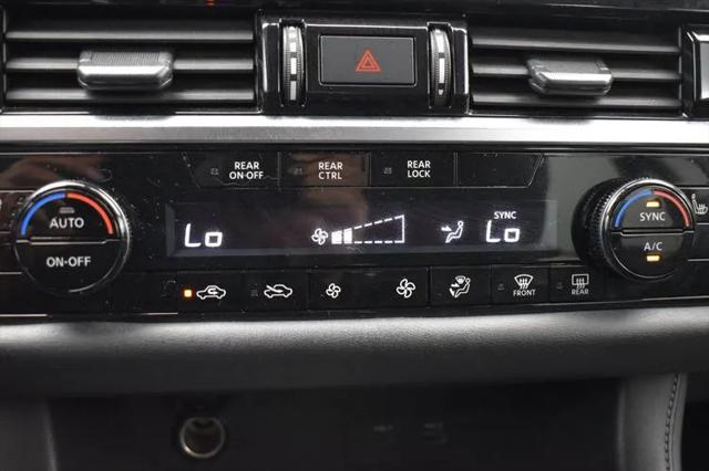 2024 Nissan Pathfinder SV FWD