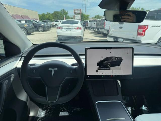 2024 Tesla Model Y Long Range Dual Motor All-Wheel Drive
