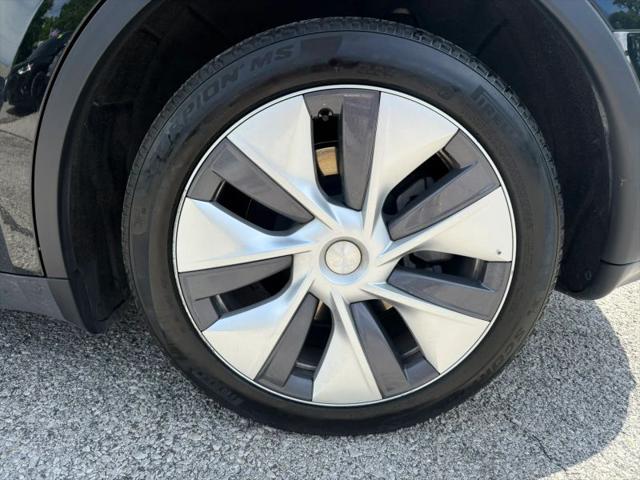 2024 Tesla Model Y Long Range Dual Motor All-Wheel Drive