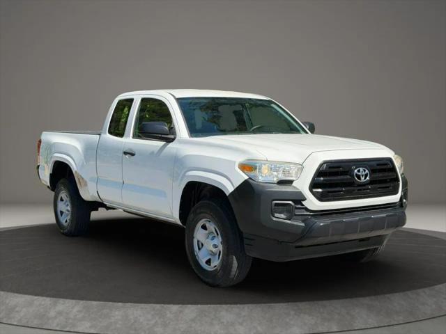 2016 Toyota Tacoma SR