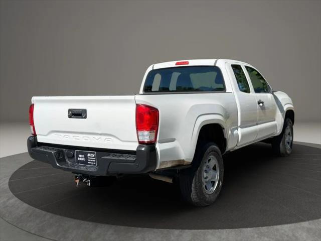 2016 Toyota Tacoma SR