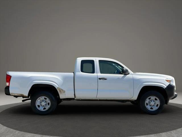 2016 Toyota Tacoma SR