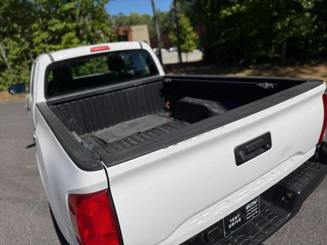 2016 Toyota Tacoma SR