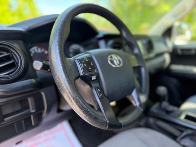 2016 Toyota Tacoma SR