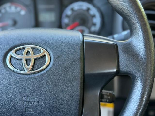 2016 Toyota Tacoma SR