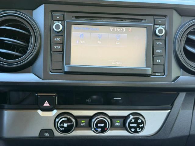 2016 Toyota Tacoma SR