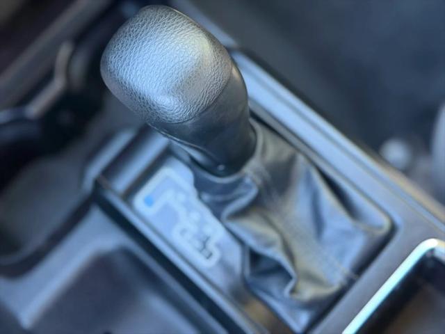 2016 Toyota Tacoma SR