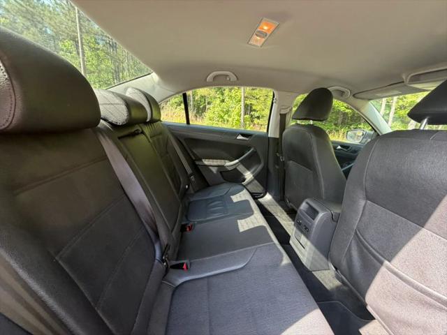 2012 Volkswagen Jetta 2.5L SE
