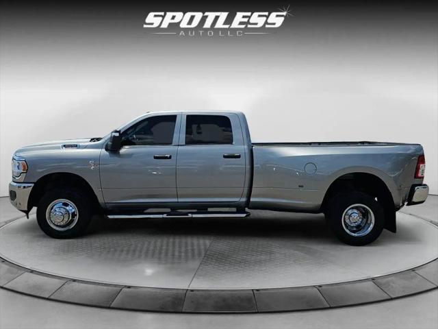 2024 Ram 3500 Tradesman Crew Cab 4x4 8' Box