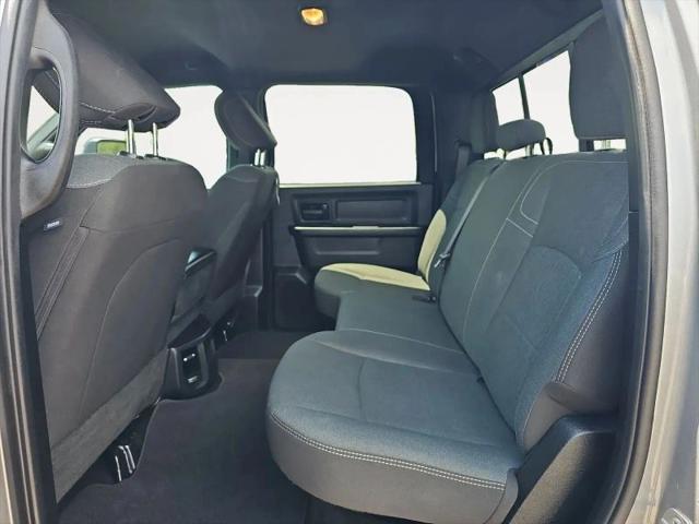 2024 Ram 3500 Tradesman Crew Cab 4x4 8' Box