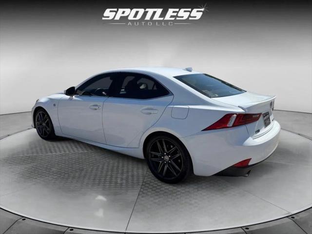 2015 Lexus IS 250 Crafted Line