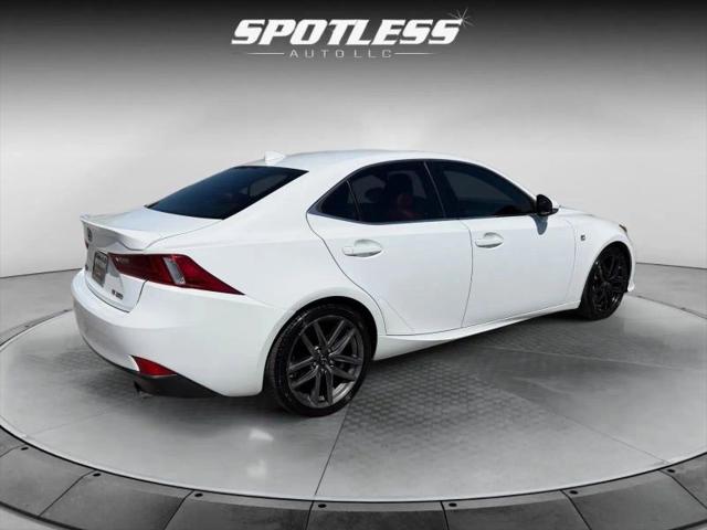 2015 Lexus IS 250 Crafted Line