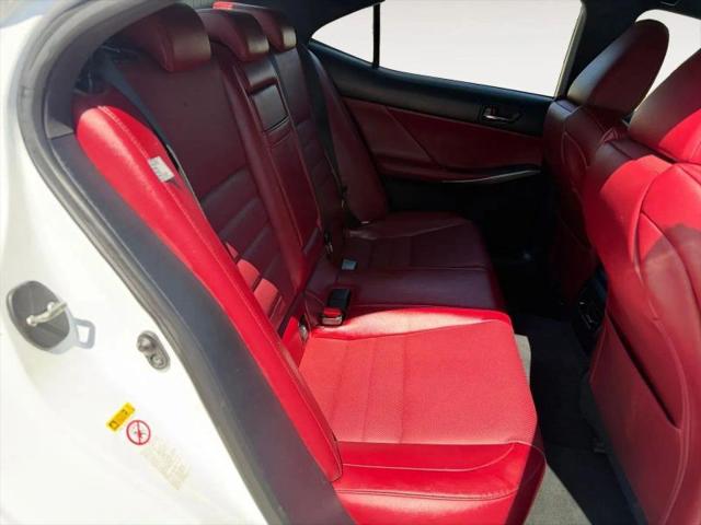 2015 Lexus IS 250 Crafted Line