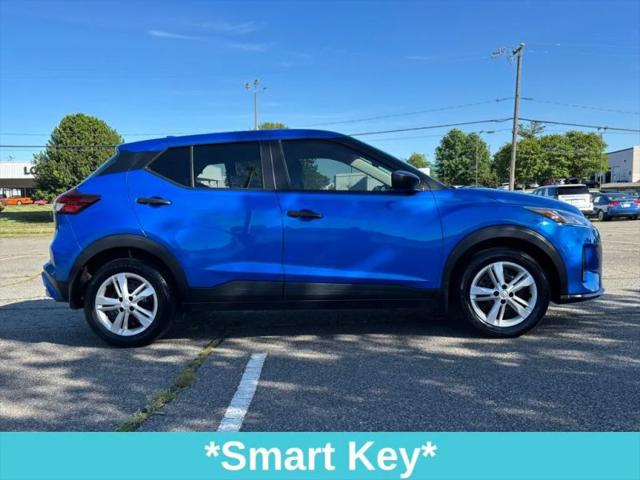 2023 Nissan Kicks S Xtronic CVT