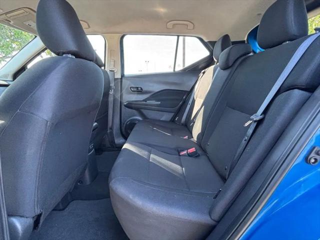 2023 Nissan Kicks S Xtronic CVT
