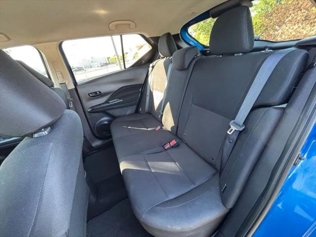 2023 Nissan Kicks S Xtronic CVT