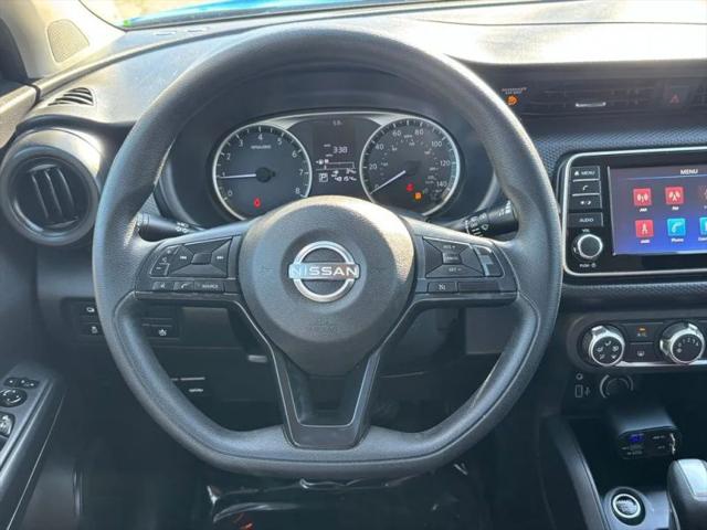 2023 Nissan Kicks S Xtronic CVT