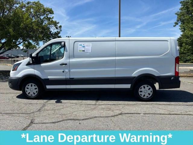 2022 Ford E-Transit-350 Cargo Van w/RWB
