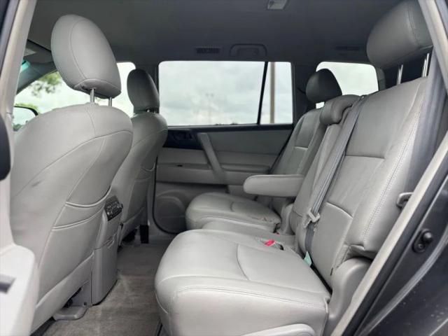 2009 Toyota Highlander Base