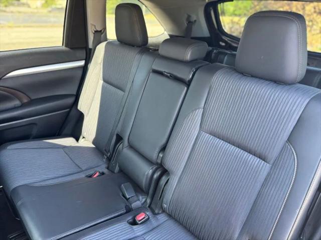 2014 Toyota Highlander LE Plus V6