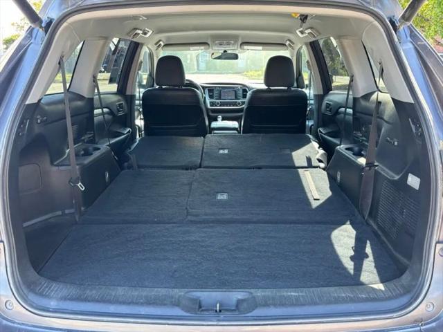 2014 Toyota Highlander LE Plus V6
