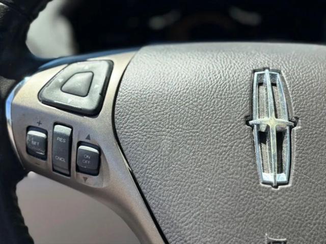 2014 Lincoln MKX Base