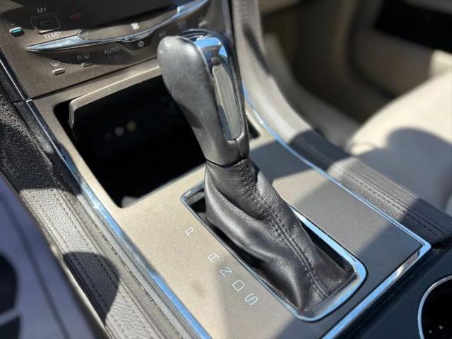 2014 Lincoln MKX Base