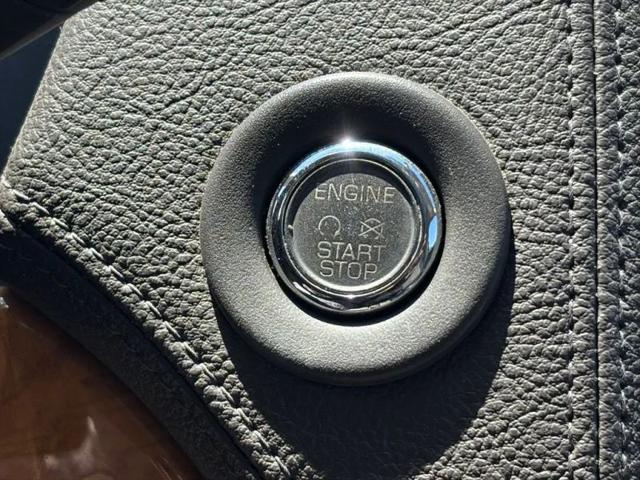2014 Lincoln MKX Base