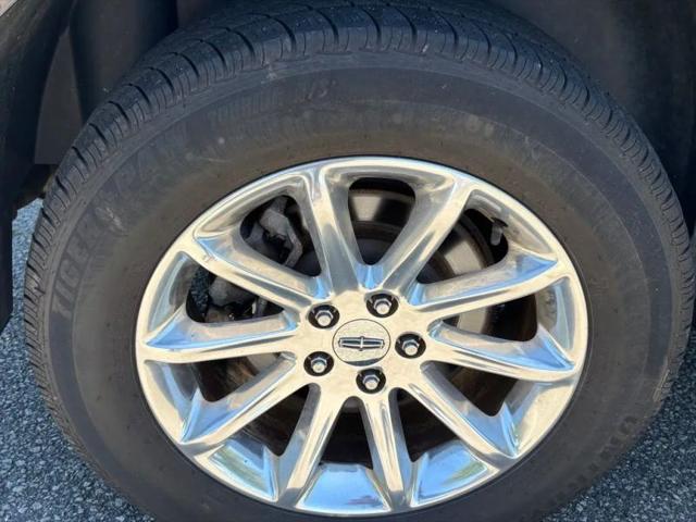 2014 Lincoln MKX Base