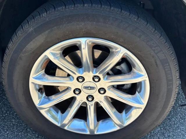 2014 Lincoln MKX Base