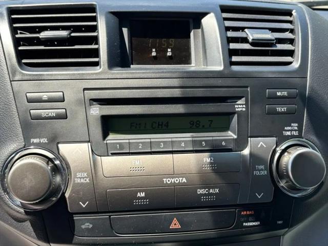 2010 Toyota Highlander Base