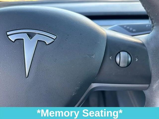 2022 Tesla Model 3 Rear-Wheel Drive
