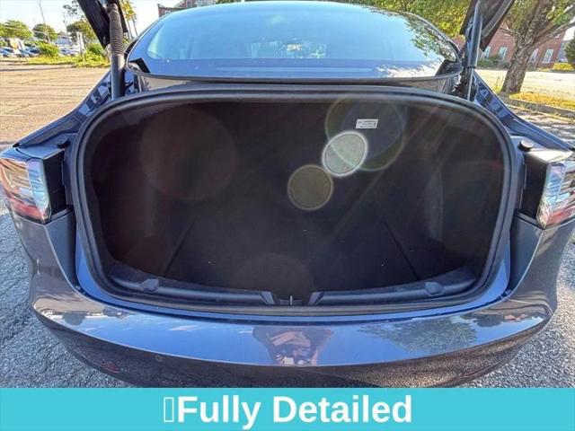 2022 Tesla Model 3 Rear-Wheel Drive