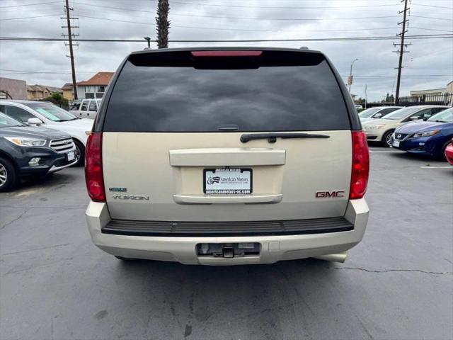 2011 GMC Yukon SLE