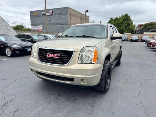 2011 GMC Yukon SLE